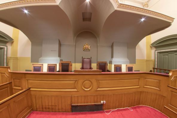 Sudnica u Velikoj Britaniji