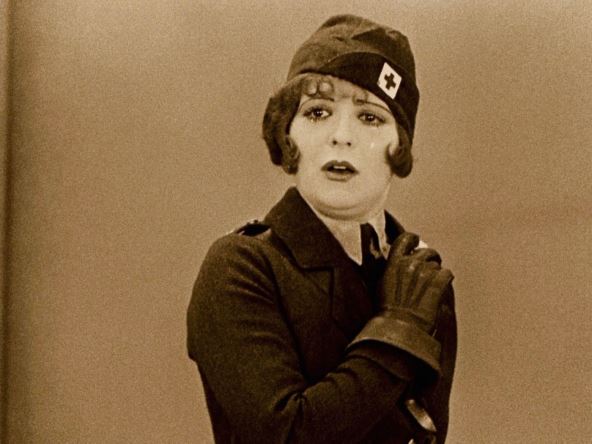 Klara Bou  scena iz filma