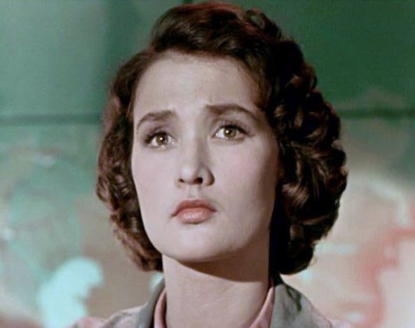 Zinaida-Kirijenko (2).jpg