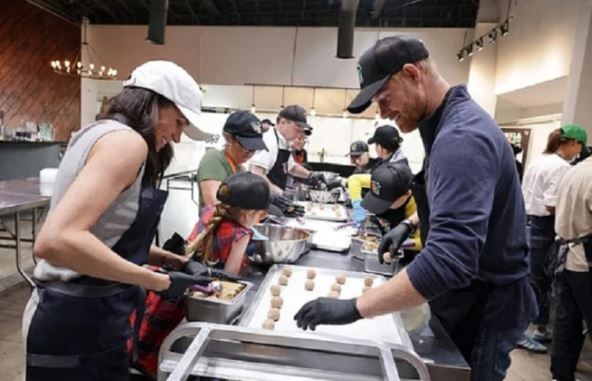 Megan Markl i princ Hari.png