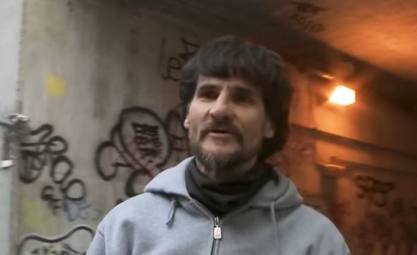 2025-12-16 08_53_09-Inside His Amazing Home in the Tunnels Beneath New York - Mole People - YouTube.png