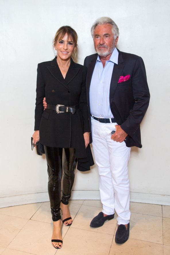 Žan Pol Entoven u odelu