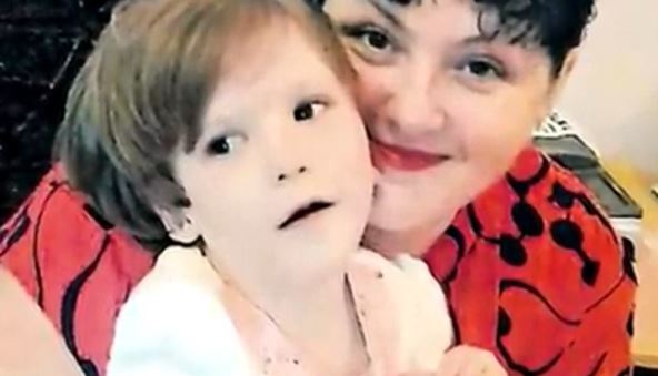 elena sa ćerkama5.jpg