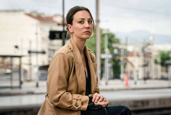 Kejli Kuoko isečak iz serije Vanished