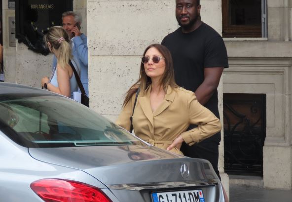 Kejli Kuoko na ulici