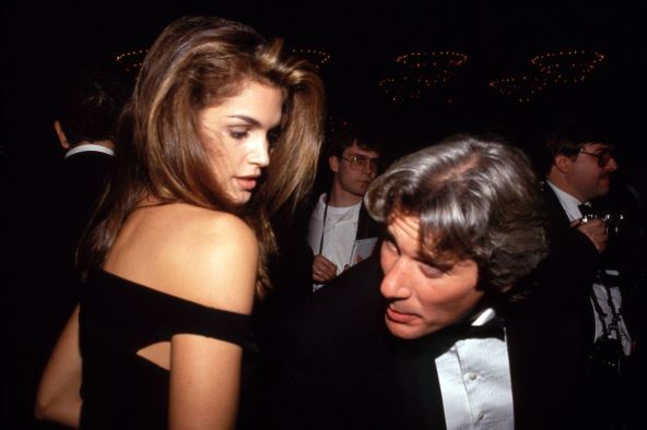 Sindi Kraford i Ričard Gir