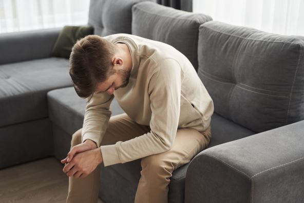 DRUSTVENA IZOLACIJA  stock-photo-bad-mood-negative-delighted-brunette-man-wrinkling-his-forehead-pressing-lips-and-being-deep-in-1845311119.jpg