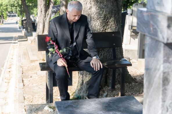 shutterstock_2739647181 - Copy.jpg