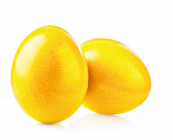 ANTR 3   NEKA SIJAJU   stock-photo-yellow-easter-eggs-isolated-on-white-background-129628859.jpg