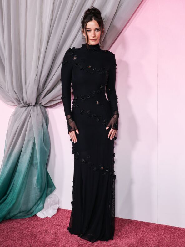 Ela Travolta na dodeli nagrada.jpg