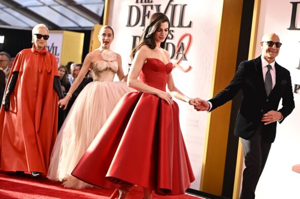 En Hatavej Meril Strip Emili Blant Stenli Tuči na premijeri filma Đavo nosi Pradu 2