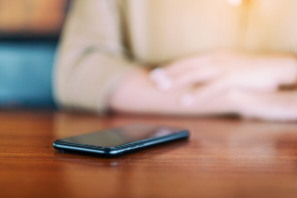 Telefon
