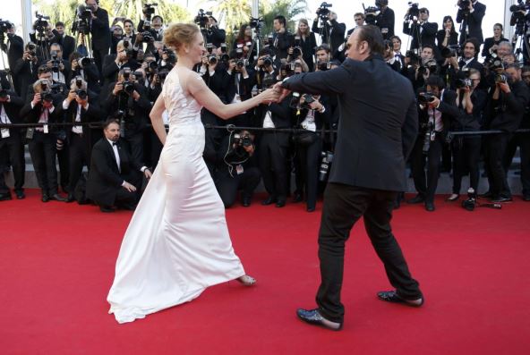 uma-turman-i-kventin-tarantino.jpg