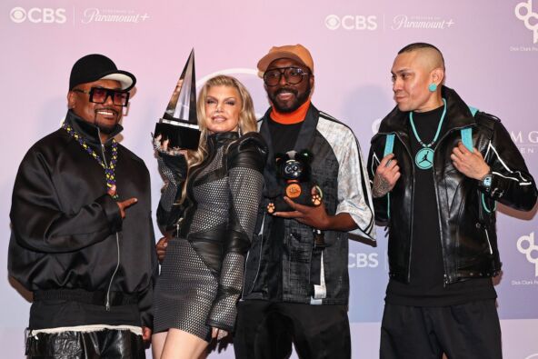 Pevačica Fergi i black eyed peas.jpg