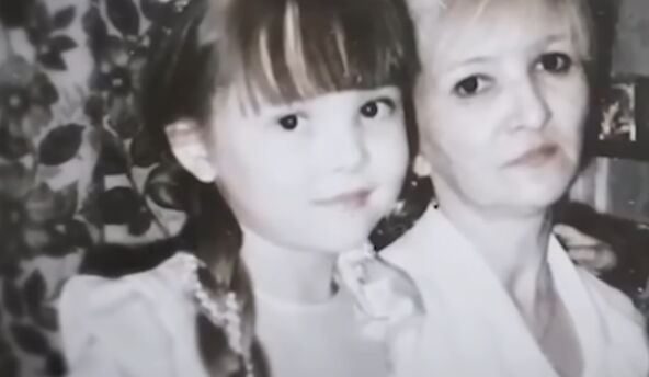 Dina3.jpg
