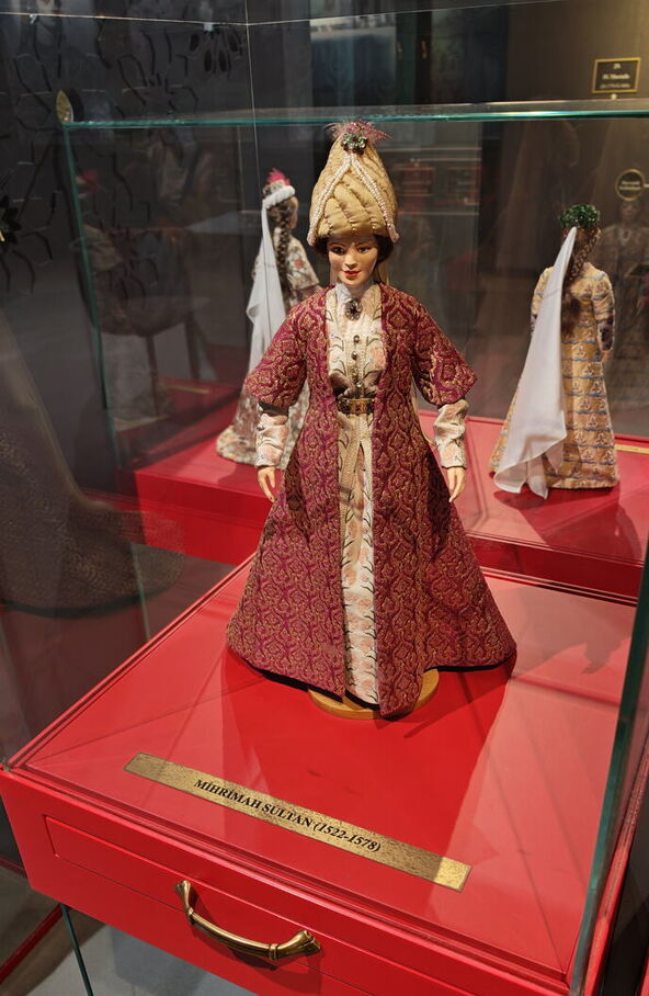 Voštana figura sultanije Mihramah u Muzeju sultanija u Istanbulu