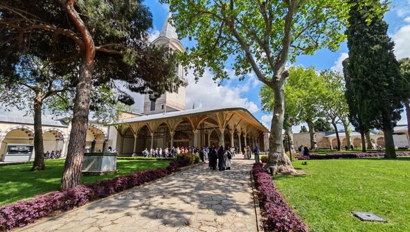 topkapi drugo dvorište.jpg
