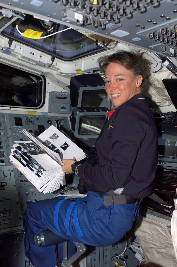 Lisa Novak Astronaut.jpg