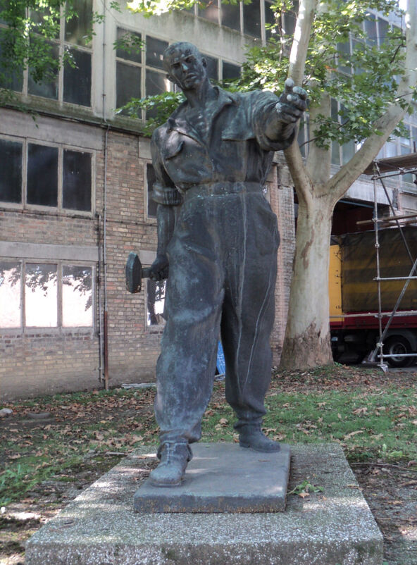 Koncarev_spomenik_u_Zagrebu.jpg