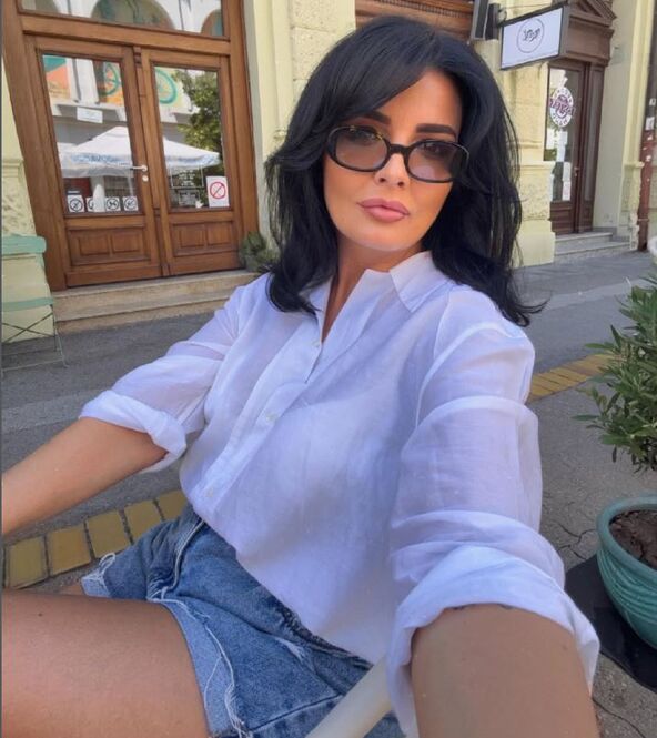 2026-08-10 09_31_01-(9+) Instagram.jpg