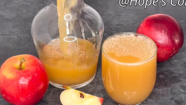 2026-08-27 08_34_50-How to Make Apple Juice with a Blender _ Easy Recipe! - YouTube.png