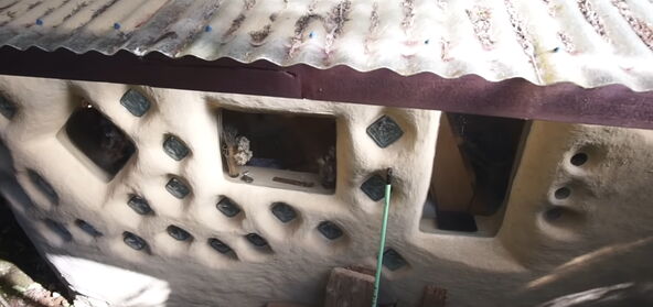 2026-08-27 09_40_23-Woman's Magical Cob House Built with Earth & Reclaimed Materials - YouTube.png