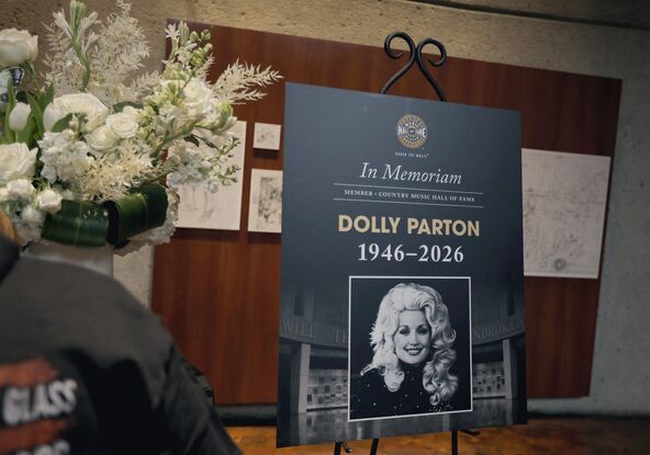 doli-parton (4).jpg
