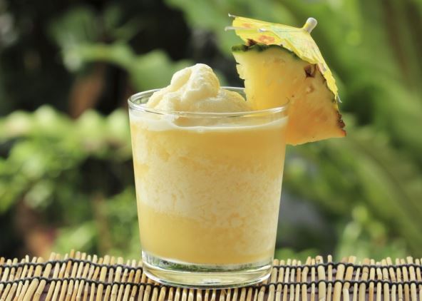 smuti-od-ananasa.jpg