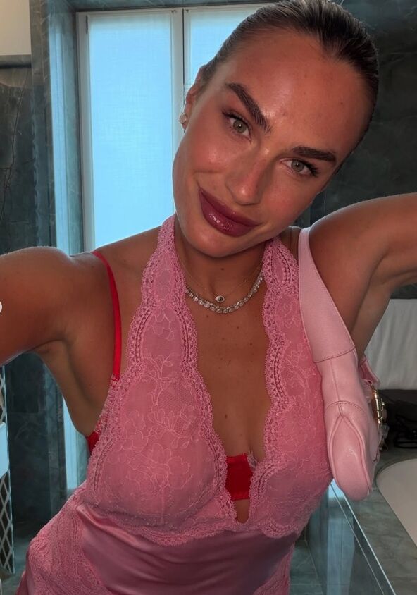 Arina9.jpg