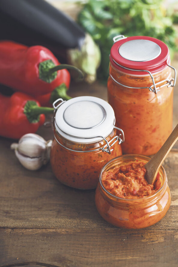 GLAVNA   stock-photo-ajvar-a-delicious-roasted-red-pepper-and-eggplant-dish-367587134.jpg