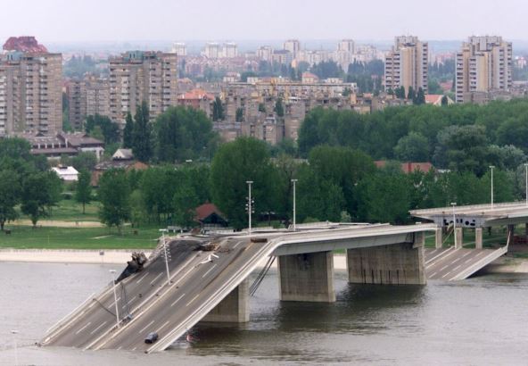 nato-bombardovanje.jpg