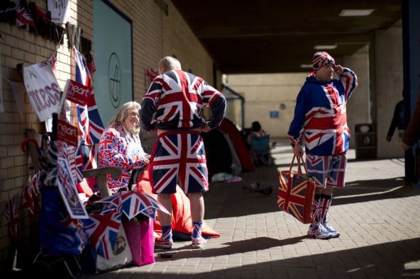 fanovi-britanske-kraljevske-porodice.jpg