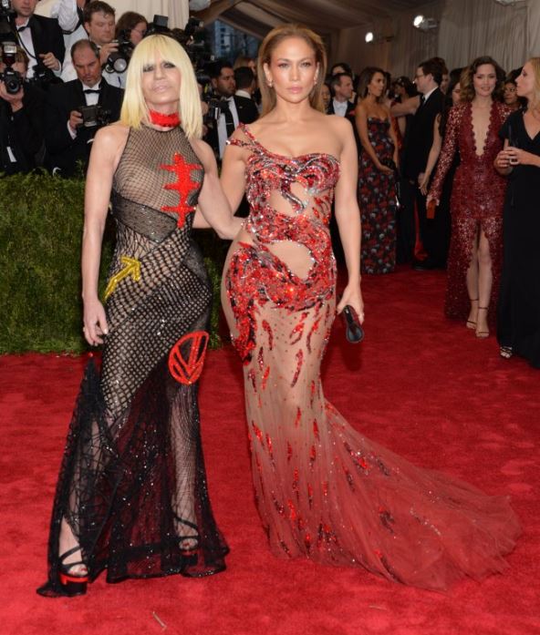 donatela-versace-i-dzenifer-lopez.jpg