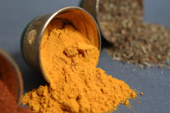 kurkumashutterstock.jpg