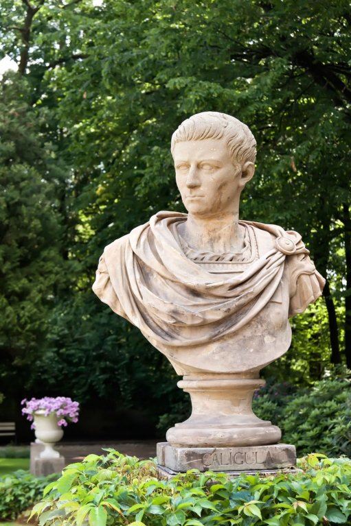 kaligula.jpg