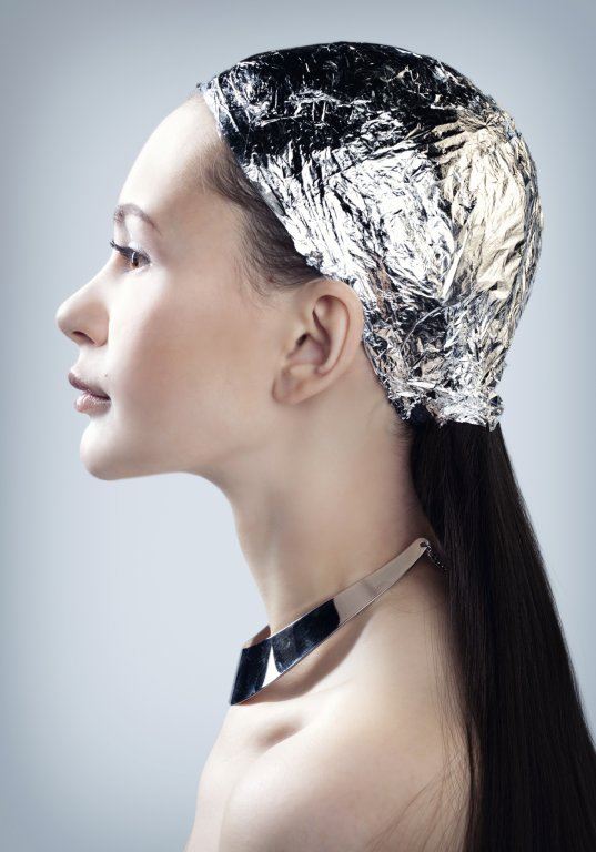aluminijumska-folija-na-glavi.jpg