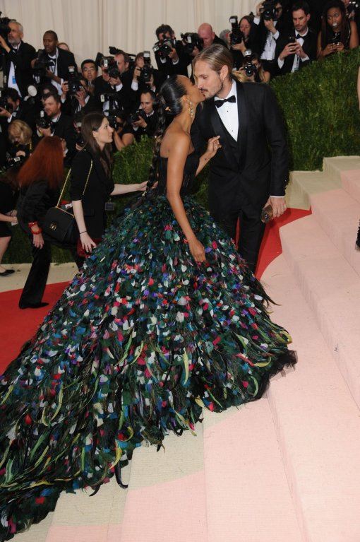 zoi-saldana.jpg