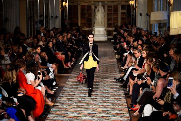 modna-revija-dior-kruz-2017.-.jpg