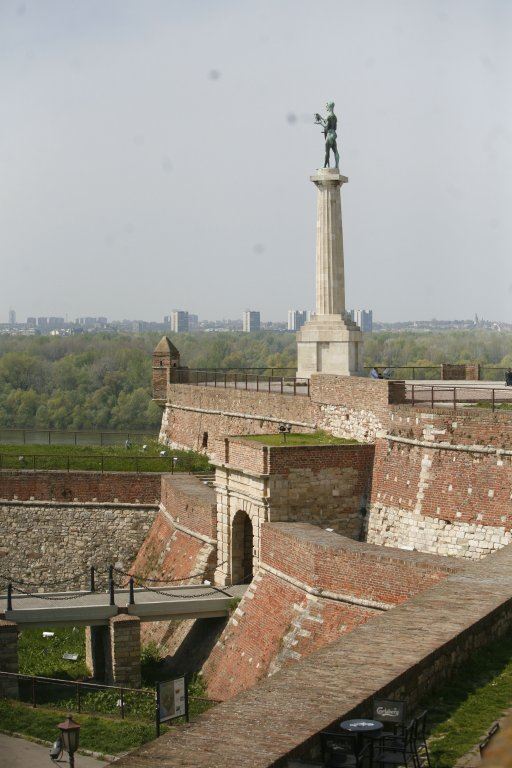 spomenik-pobedniku-na-kalemegdanu.jpg