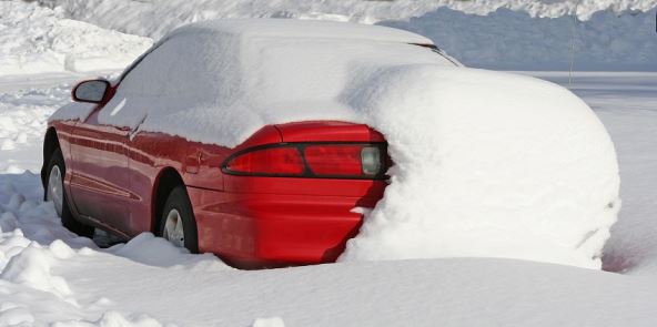 auto-u-snegu-thinkstock.jpg