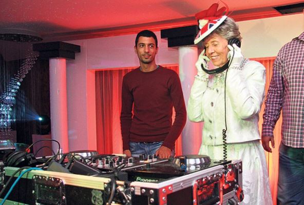 eva-ras.jpg