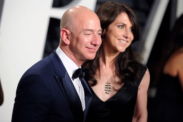 mekenzi-bezos.jpg