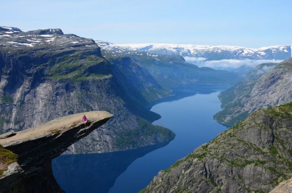 trolltunga-norveska.jpg