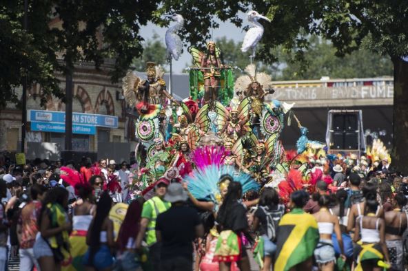 noting-hil-karneval-u-londonu.jpg