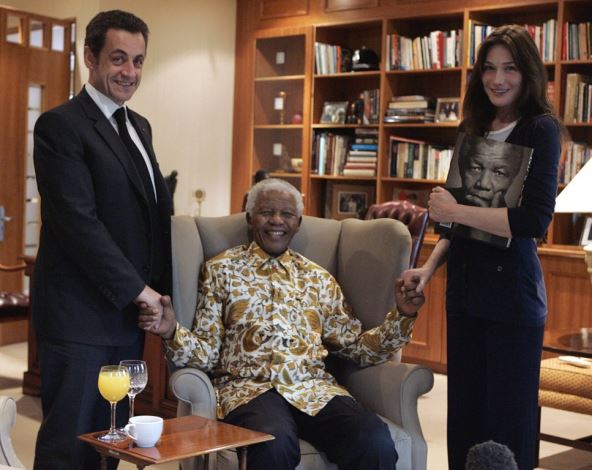 nikolas-sarkozi-i-karla-bruni.jpg