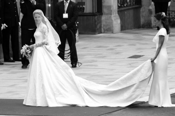 katemiddleweddingdress.jpg.jpg