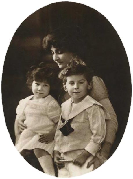 marie-bonaparte-et-ses-enfants-pierre-et-eugnie-de-grce.jpg