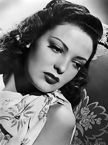 linda-darnell--publicity.jpg