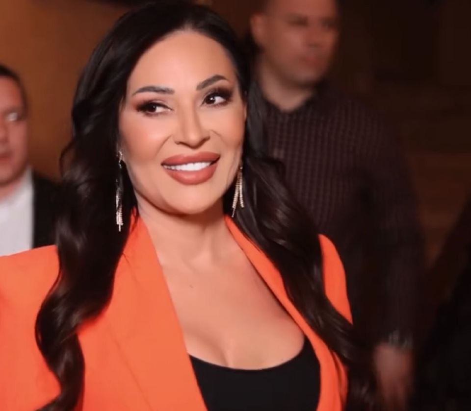 ceca2.jpg