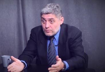 595599.jpg